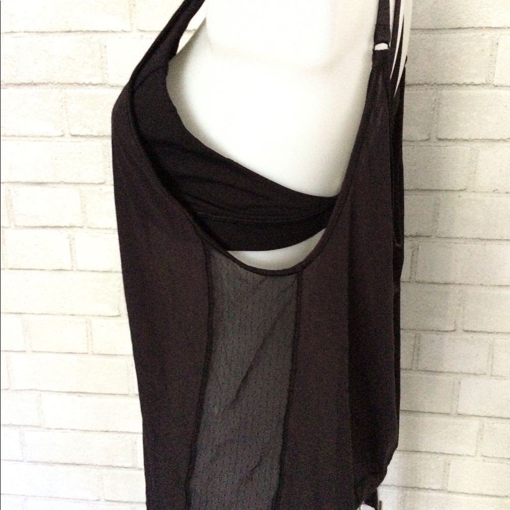 Lululemon Build In Bra Mesh Top Size10 - image 2